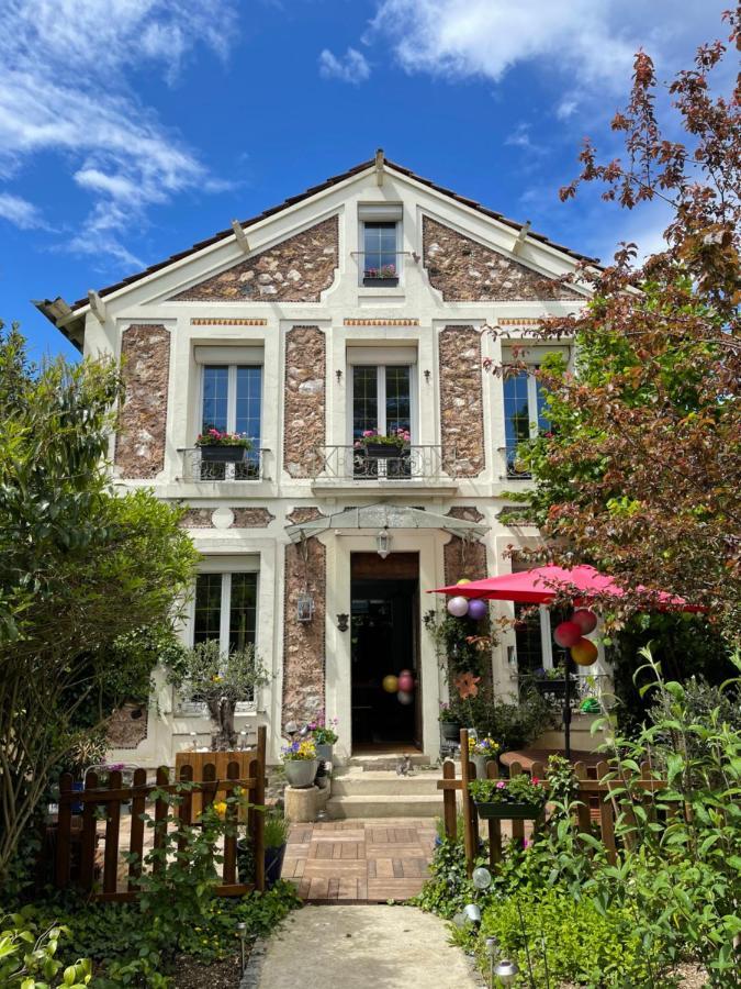 Апартаменты Petit Studio De La Maison Du Bonheur - Rez De Jardin Вилье-сюр-Марн Экстерьер фото